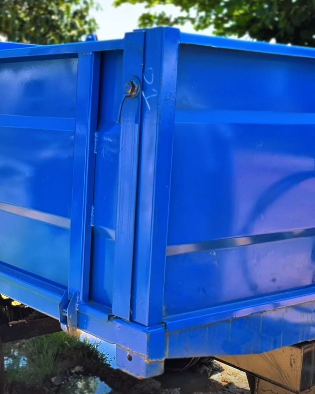 Prefeito Léo Bandeira Consegue “carroção” Para Atender A Zona Rural De Lucena